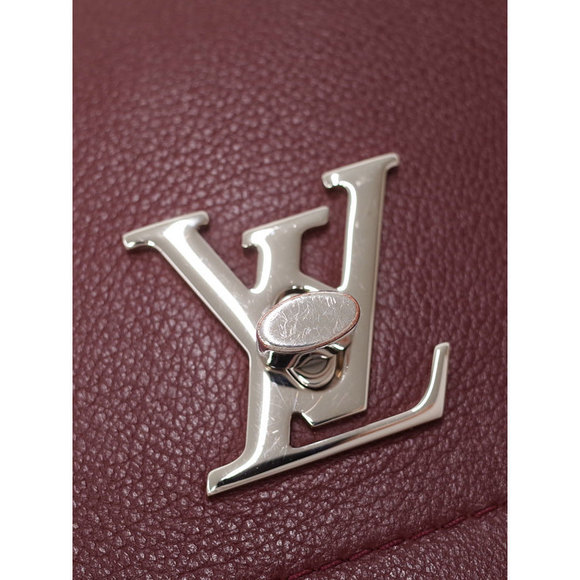 Louis Vuitton Lock Bag Me - Picture 5 of 8